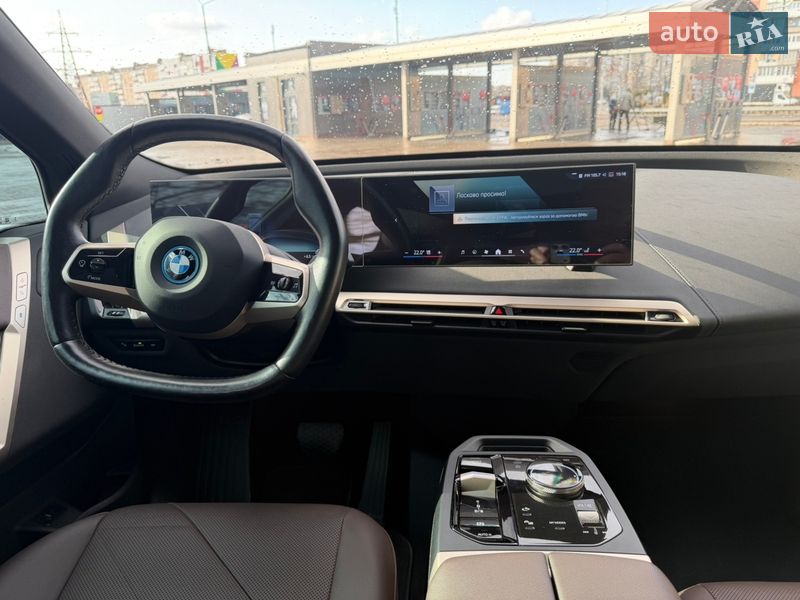 Внедорожник / Кроссовер BMW iX 2023 в Александрие