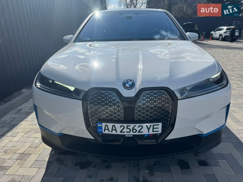 BMW iX 2022