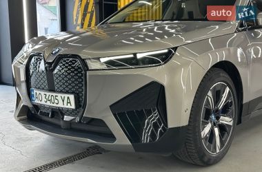 Внедорожник / Кроссовер BMW iX 2022 в Хусте