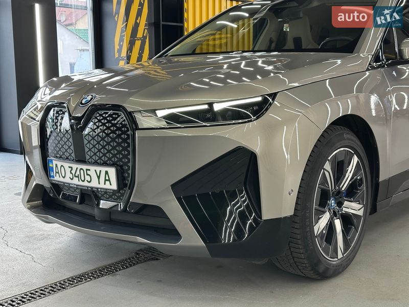 Внедорожник / Кроссовер BMW iX 2022 в Хусте