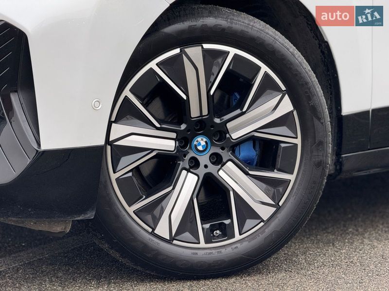 Внедорожник / Кроссовер BMW iX 2022 в Киеве фото 31 Внедорожник / Кроссовер BMW iX 2022 в Киеве