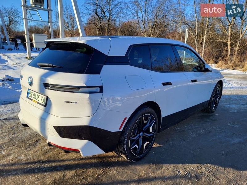 Внедорожник / Кроссовер BMW iX 2024 в Львове