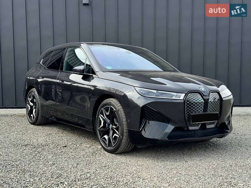 BMW iX 2023