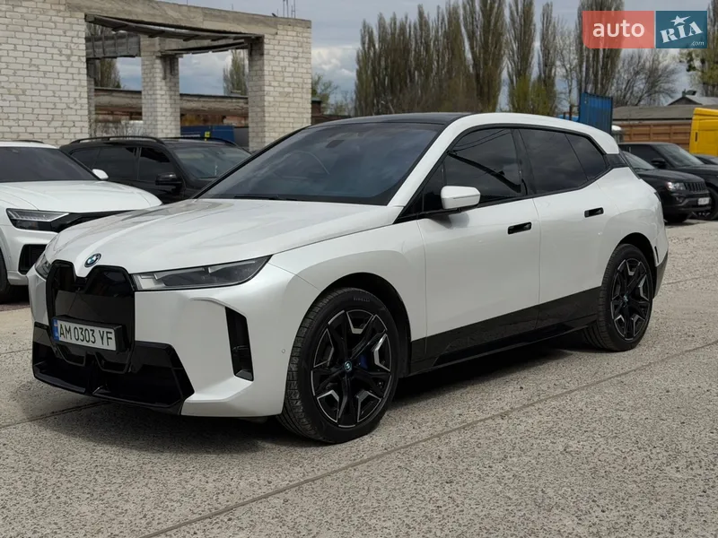 BMW iX 2024 VIN WB523CF07SCT32720 фото оголошення 4 з 108