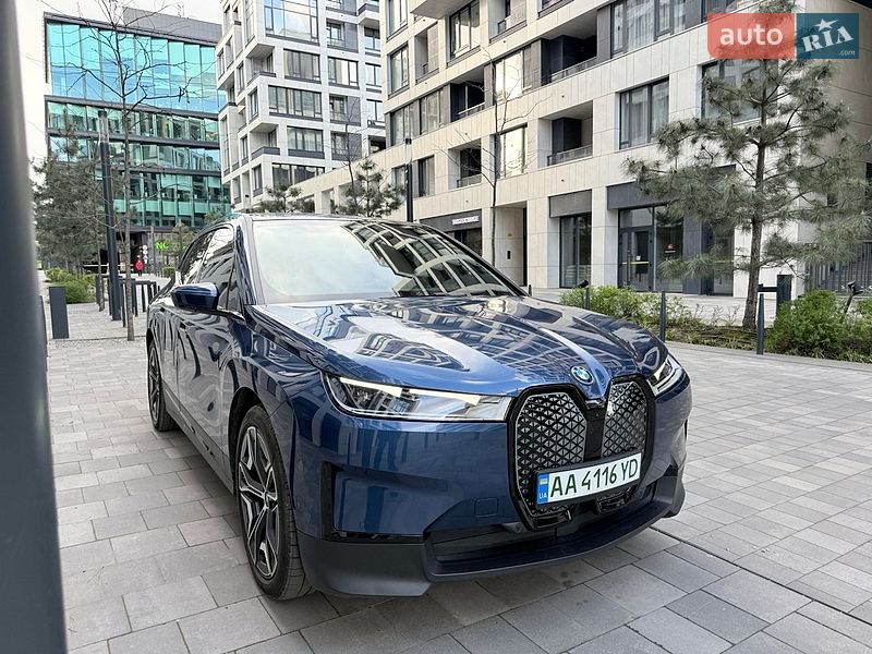 BMW iX 2022