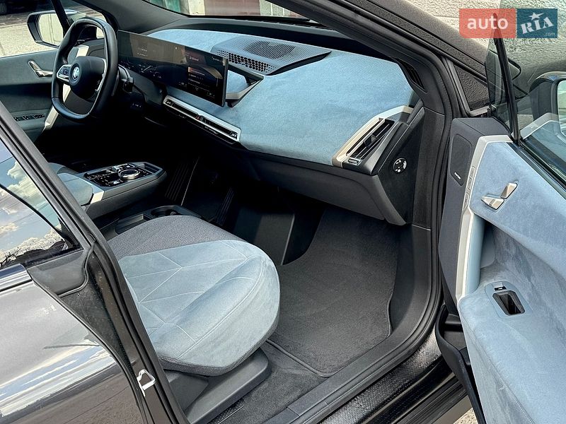 Позашляховик / Кросовер BMW iX 2021 в Дніпрі