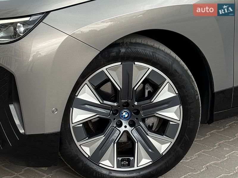 Внедорожник / Кроссовер BMW iX 2022 в Тернополе