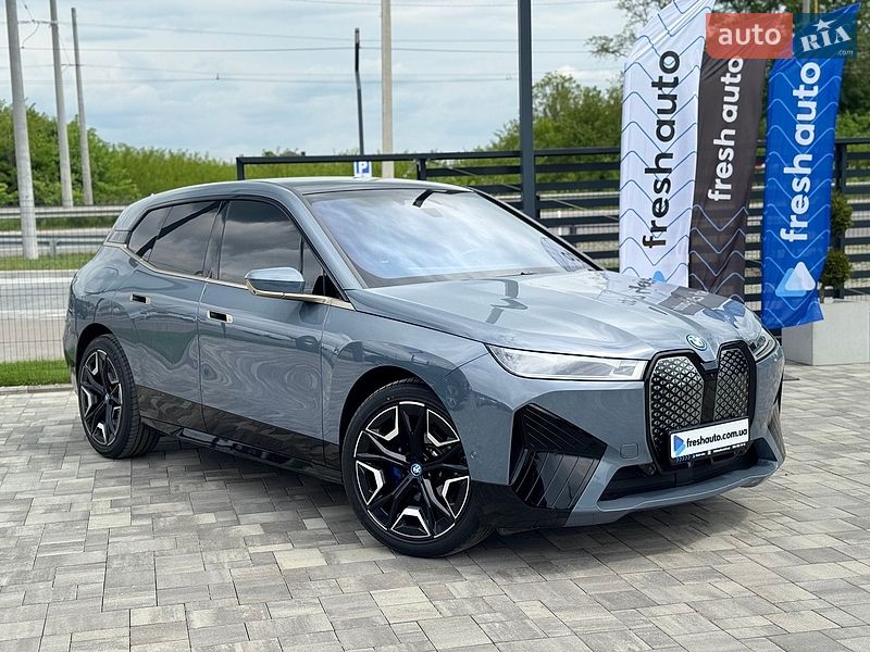 BMW iX 2023