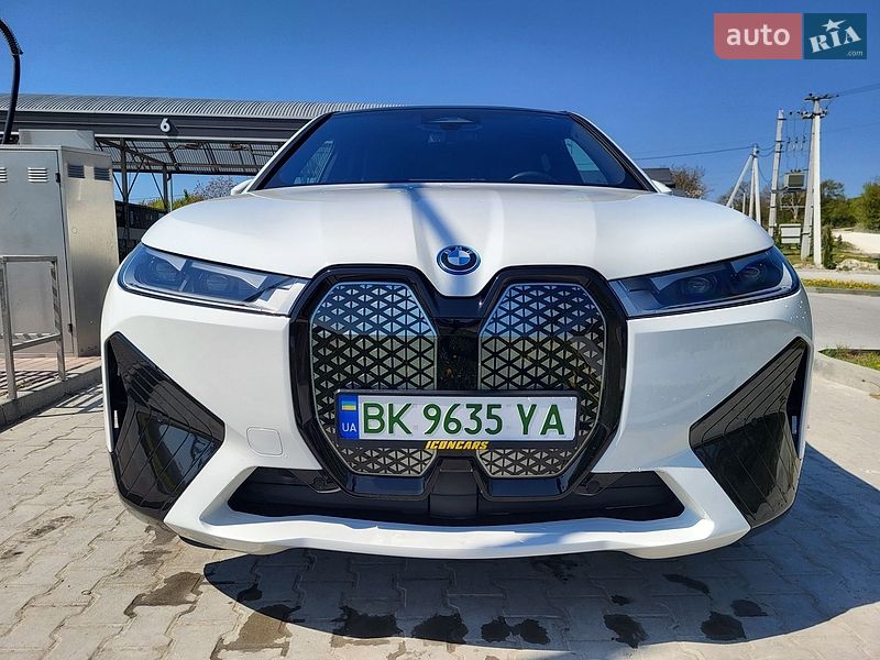 Внедорожник / Кроссовер BMW iX 2024 в Львове