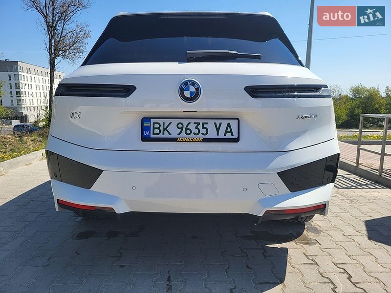 Внедорожник / Кроссовер BMW iX 2024 в Львове