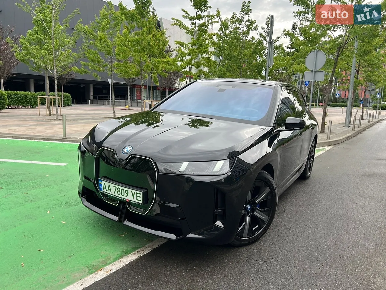 2022 Mercedes-Benz EQB - мініатюра 31