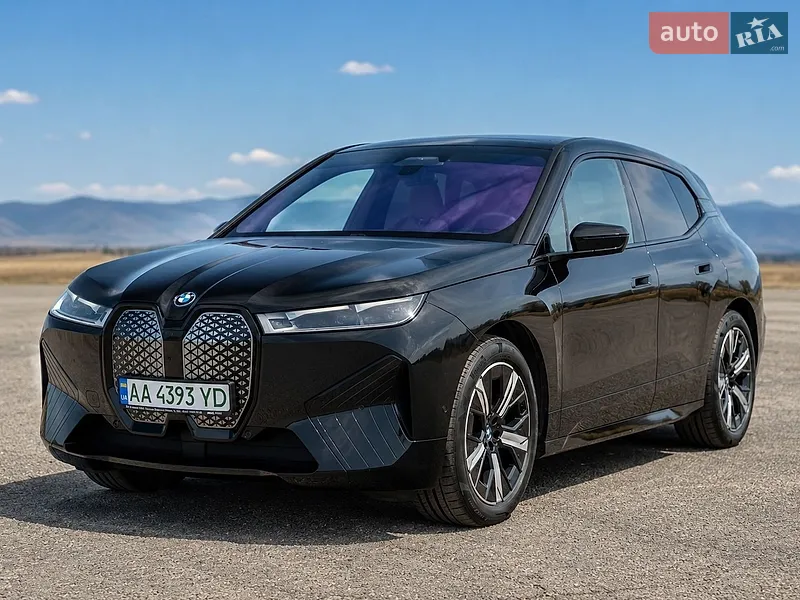 BMW iX