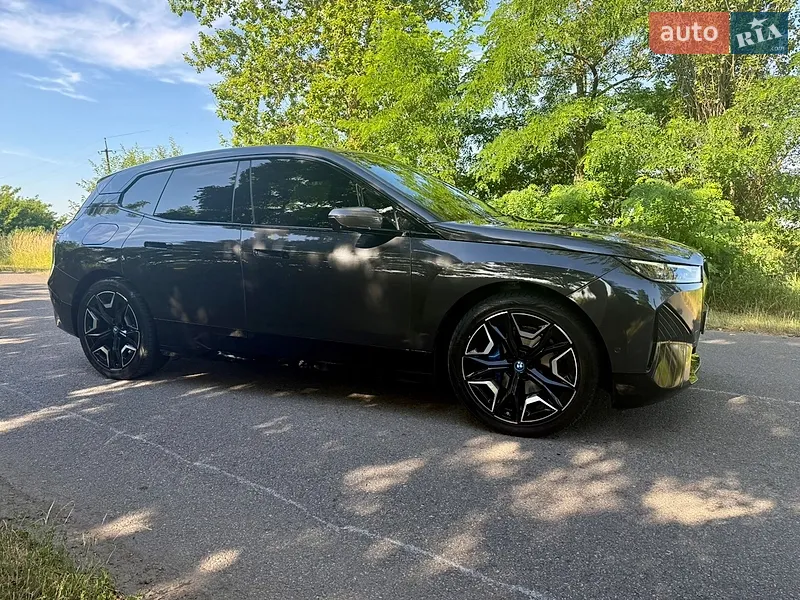 BMW iX 2022 VIN WBY11CF020CM15182 фото оголошення 2 з 41