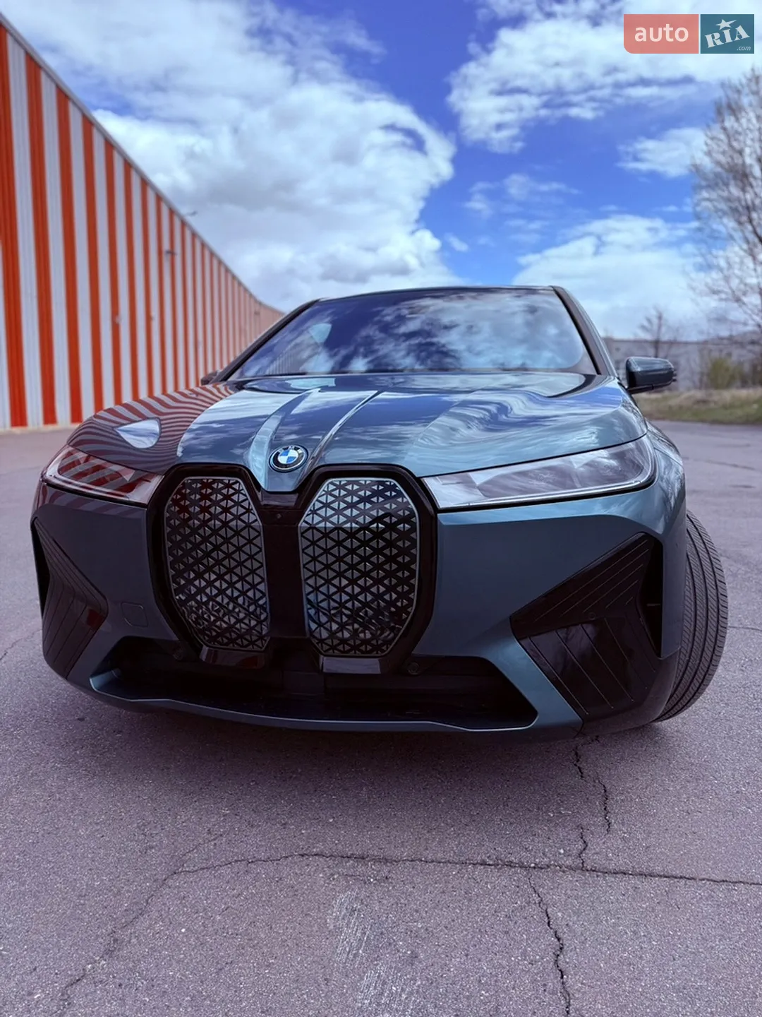 BMW iX 2022 VIN WBY11CF020CM15182 фото оголошення 17 з 19