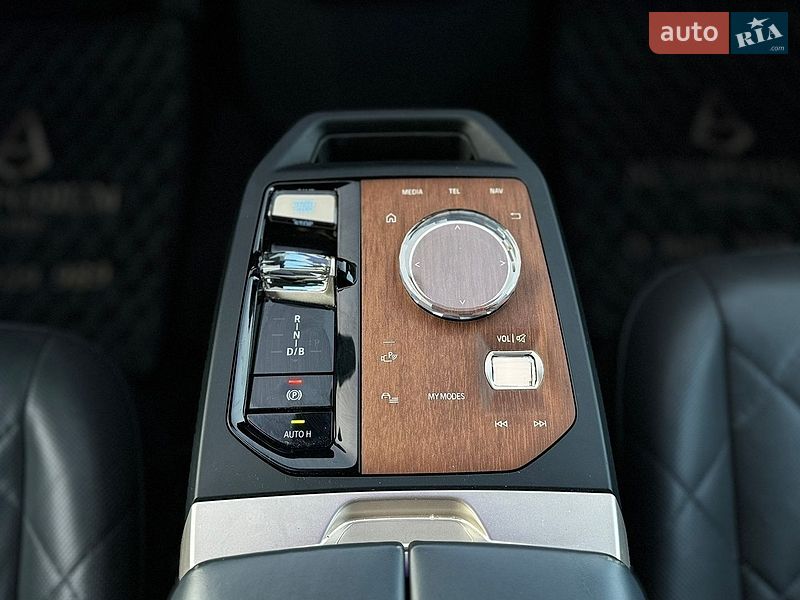 Внедорожник / Кроссовер BMW iX 2023 в Киеве
