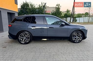 Позашляховик / Кросовер BMW iX 2022 в Івано-Франківську