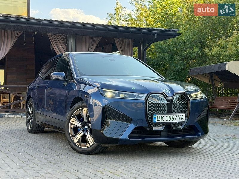 Позашляховик / Кросовер BMW iX 2021 в Рівному фото 20 Позашляховик / Кросовер BMW iX 2021 в Рівному