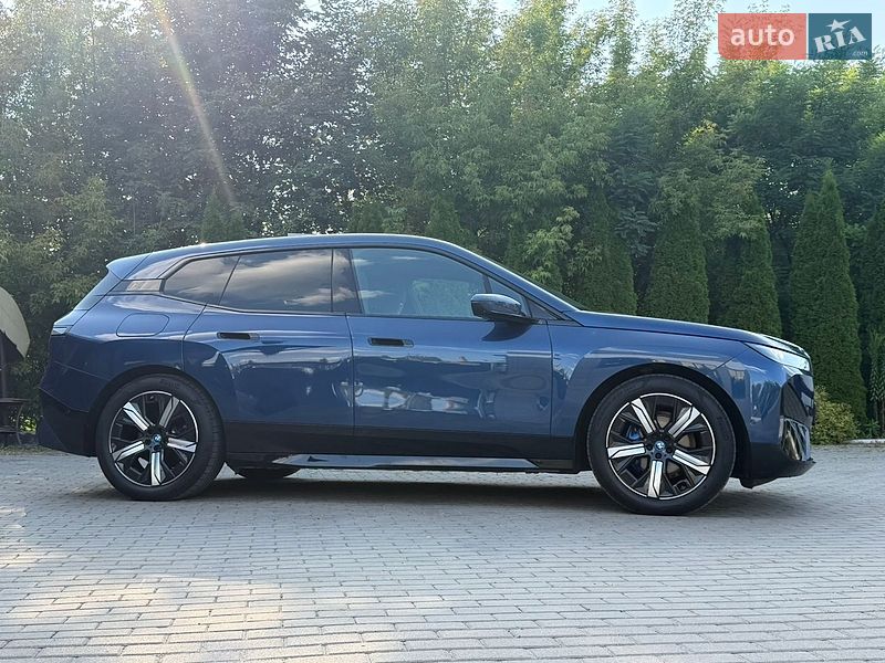 Позашляховик / Кросовер BMW iX 2021 в Рівному фото 27 Позашляховик / Кросовер BMW iX 2021 в Рівному