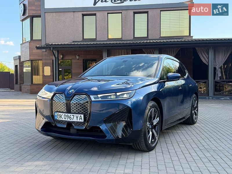 Позашляховик / Кросовер BMW iX 2021 в Рівному фото 39 Позашляховик / Кросовер BMW iX 2021 в Рівному