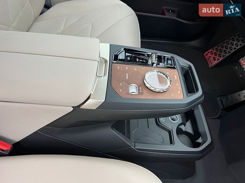 Позашляховик / Кросовер BMW iX 2023 в Чернівцях