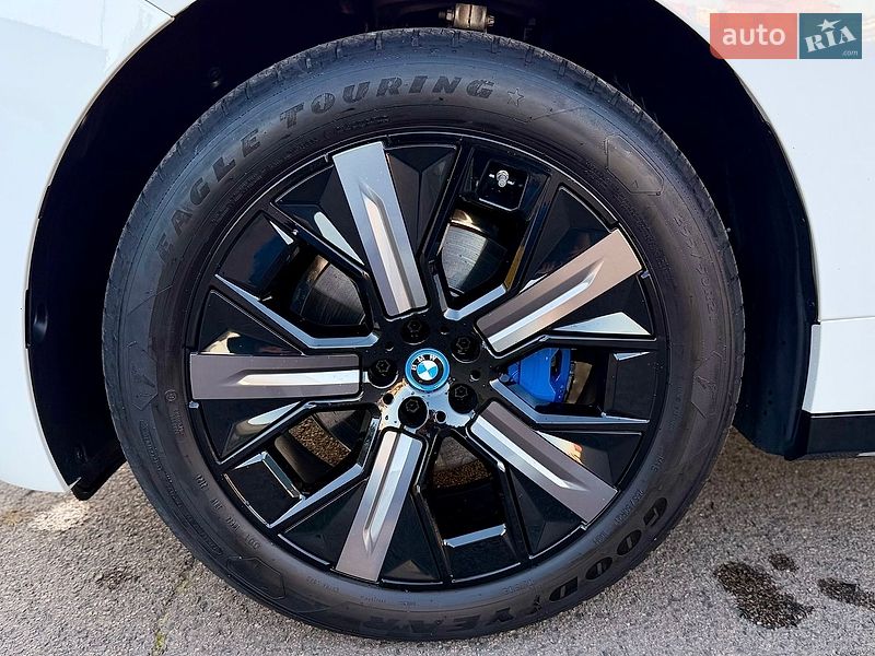 Внедорожник / Кроссовер BMW iX 2024 в Ковеле