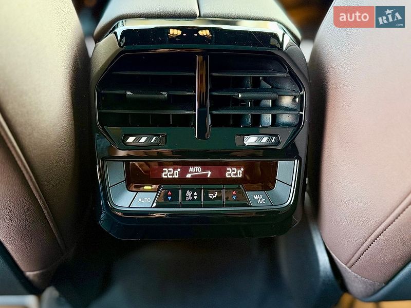Внедорожник / Кроссовер BMW iX 2024 в Ковеле