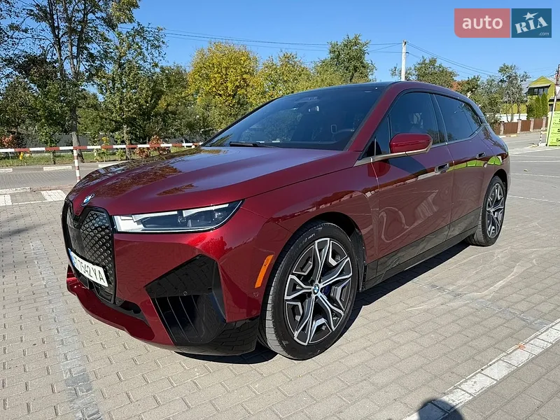 BMW iX