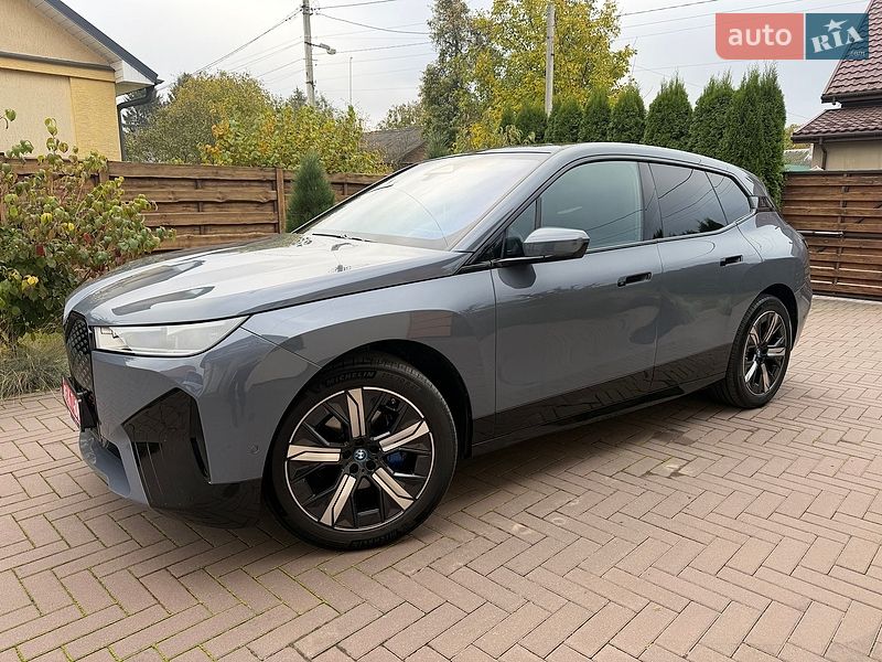 Внедорожник / Кроссовер BMW iX 2023 в Нововолынске