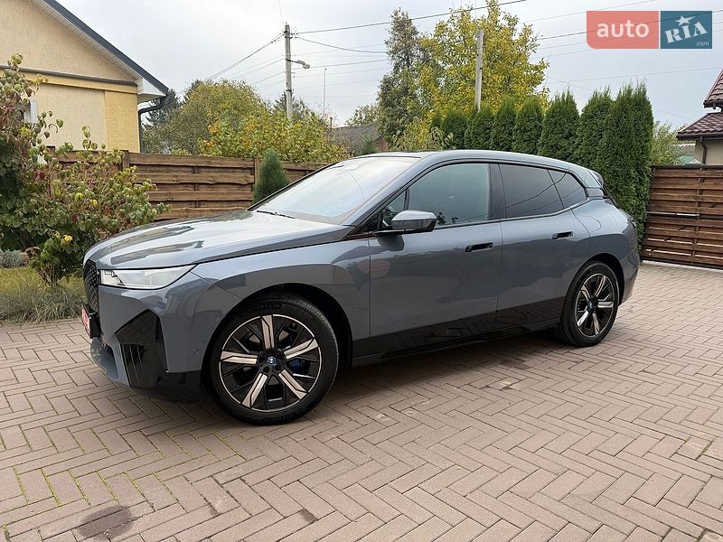 Внедорожник / Кроссовер BMW iX 2023 в Нововолынске
