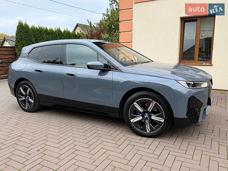 Внедорожник / Кроссовер BMW iX 2023 в Нововолынске