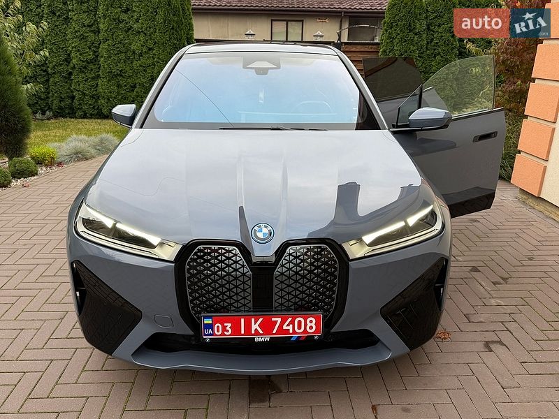 Внедорожник / Кроссовер BMW iX 2023 в Нововолынске