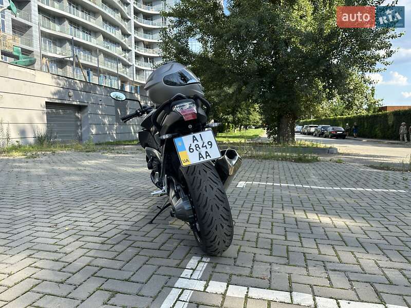 Мотоцикл Без обтекателей (Naked bike) BMW K 1300R 2013 в Киеве фото 3 Мотоцикл Без обтекателей (Naked bike) BMW K 1300R 2013 в Киеве