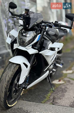 Мотоцикл Без обтікачів (Naked bike) BMW M 1000R 2024 в  фото 6 Мотоцикл Без обтікачів (Naked bike) BMW M 1000R 2024 в