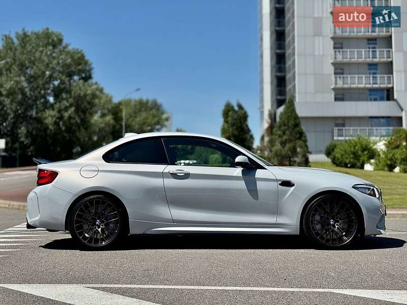 Купе BMW M2 2020 в Києві