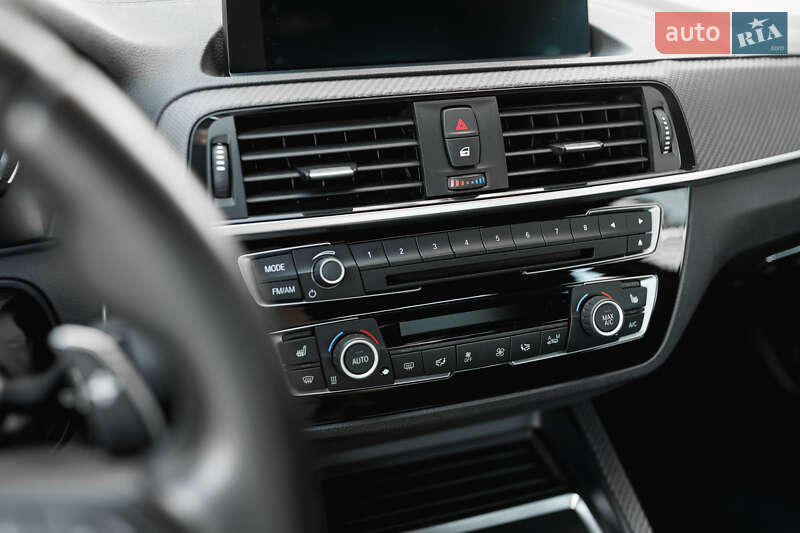 Купе BMW M2 2017 в Києві фото 58 Купе BMW M2 2017 в Києві