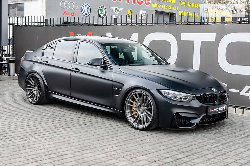 Седан BMW M3 2017 в Киеве