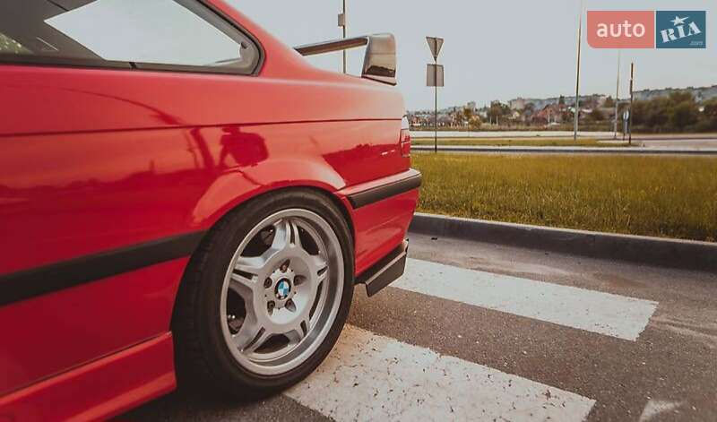 Купе BMW M3 1996 в Староконстантинове