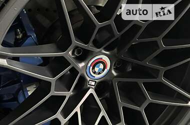 Седан BMW M3 2022 в 