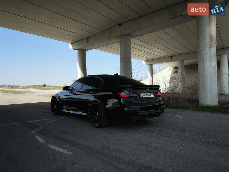 Седан BMW M3 2016 в Чорткові