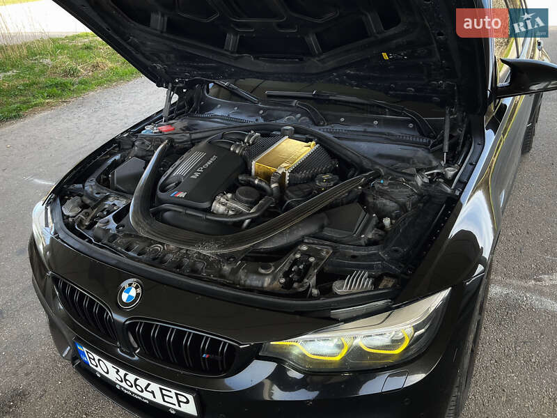 Седан BMW M3 2016 в Чорткові