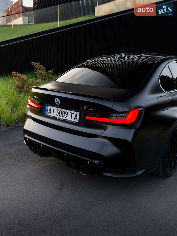 Седан BMW M3 2023 в Киеве