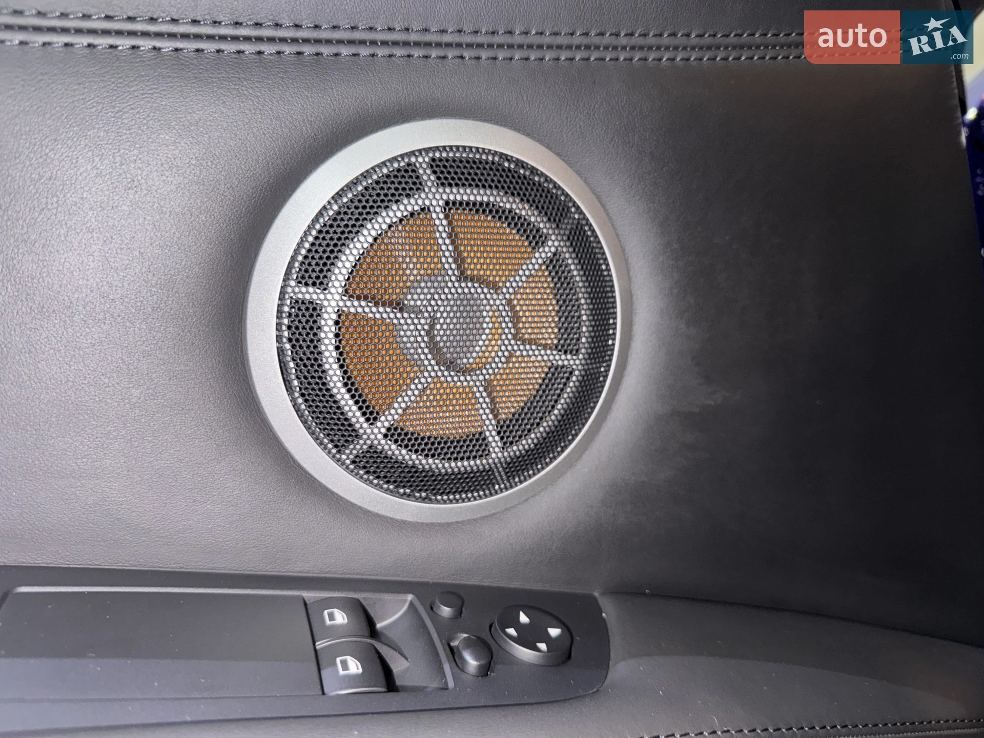 2010 BMW M3 - мініатюра 102