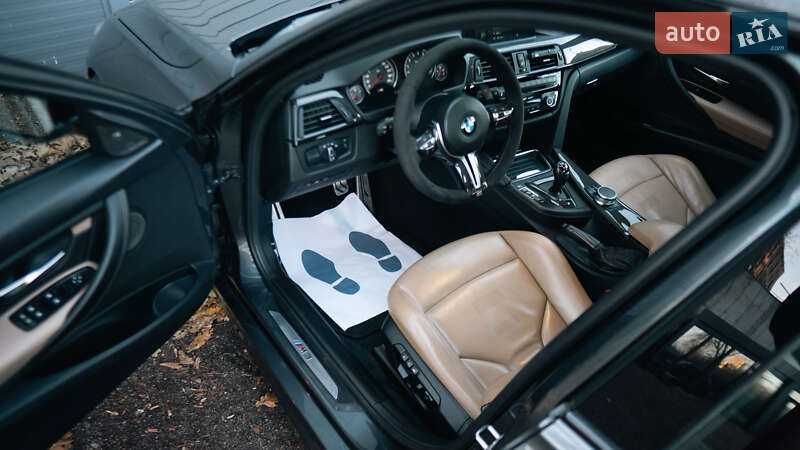 Седан BMW M3 2015 в Киеве