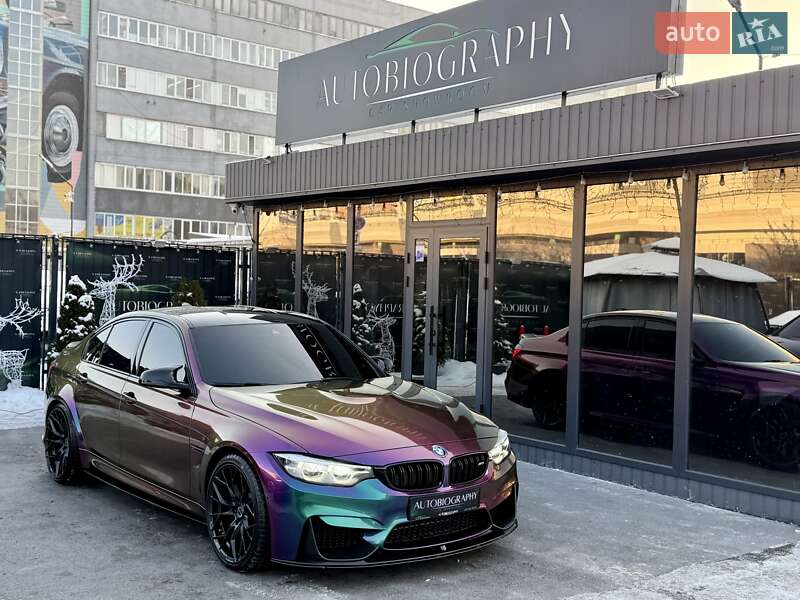 Седан BMW M3 2018 в Киеве