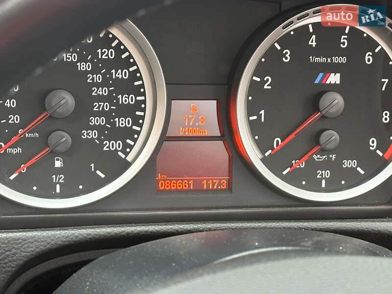 Кабриолет BMW M3 2010 в Киеве
