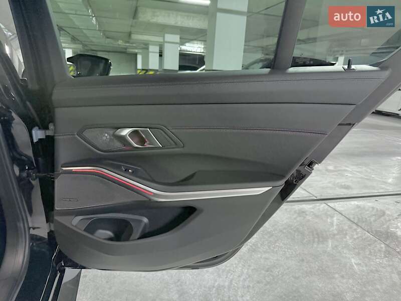 Седан BMW M3 2024 в Дніпрі