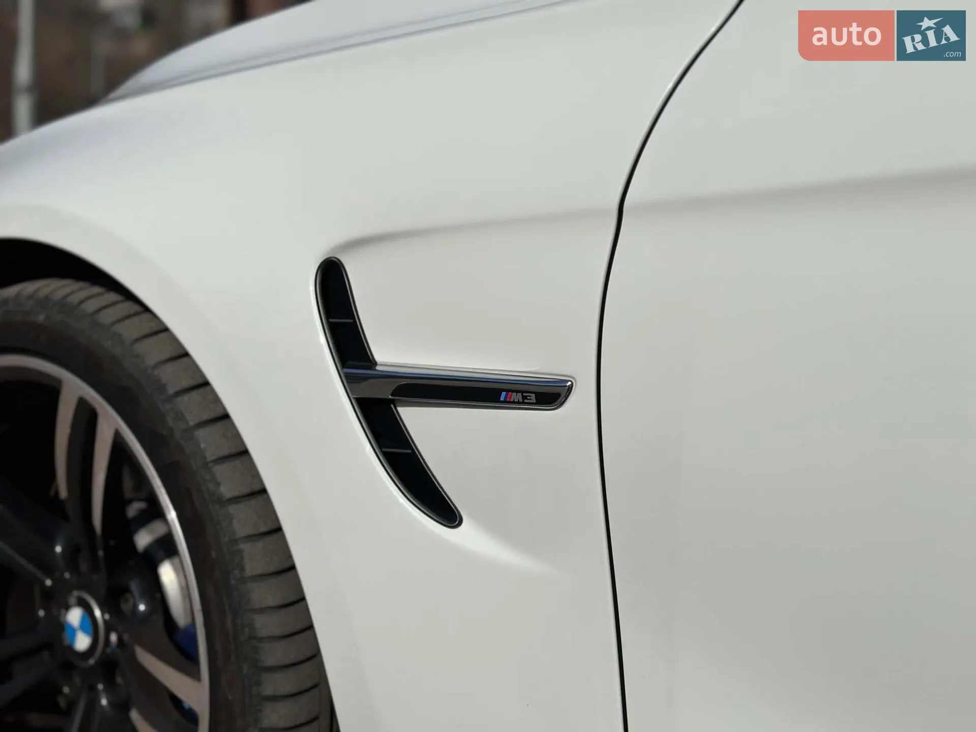 2017 BMW M3 - мініатюра 28