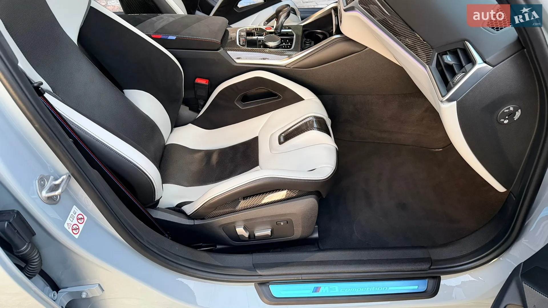 2022 BMW M3 - мініатюра 14