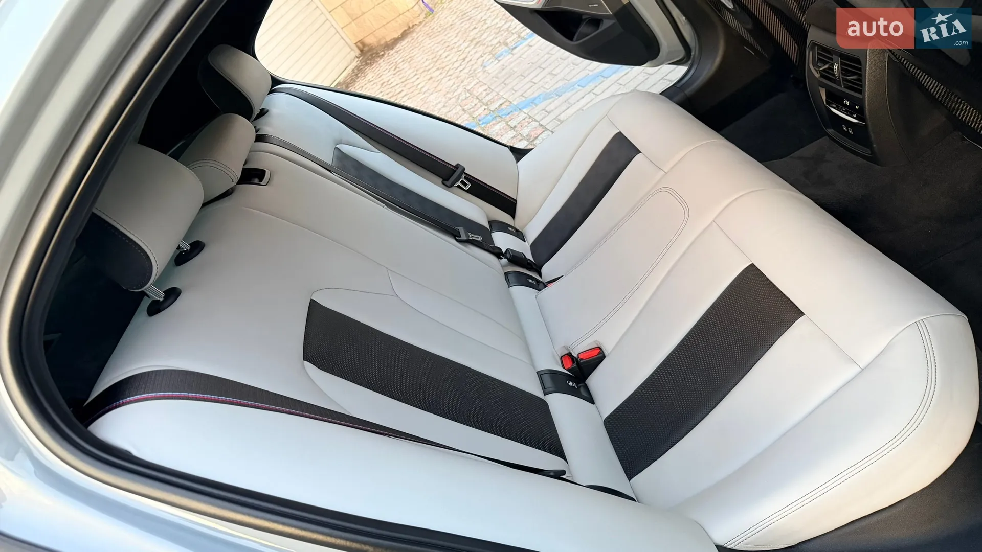 2022 BMW M3 - мініатюра 18