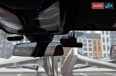 Седан BMW M3 2021 в Рівному